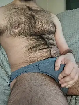 Deckard Webb1  online show from November 2025 01:37:01 AM