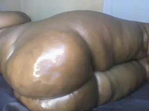 Snapshot of Gorgeous_ass20 chatting on April 2026 01:42:02 AM Gorgeous ass20 online show from April 2026 01:42:02 AM