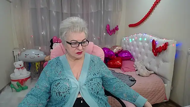 KayleSmoll online show from February 2025 04:31:02 AM