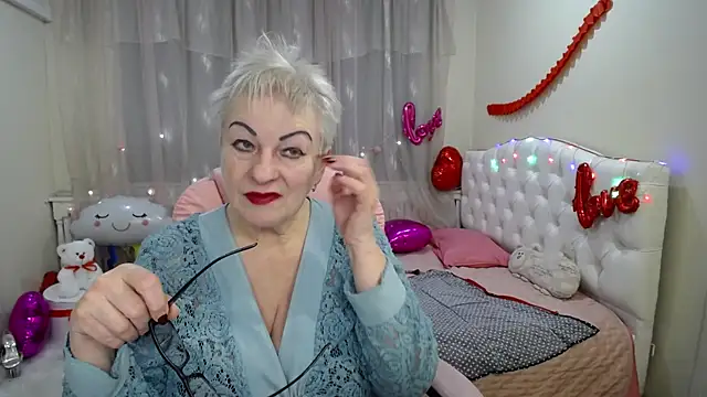 KayleSmoll online show from February 2025 10:59:01 PM