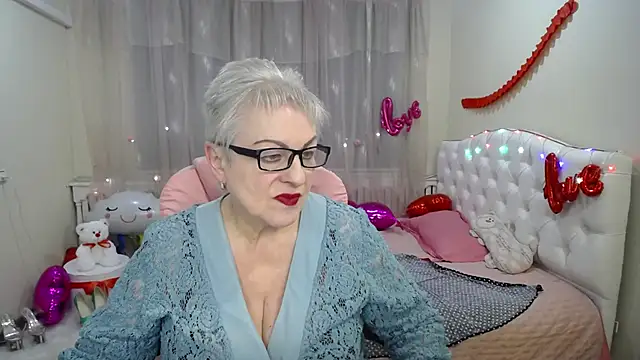 KayleSmoll online show from March 2025 10:38:02 PM