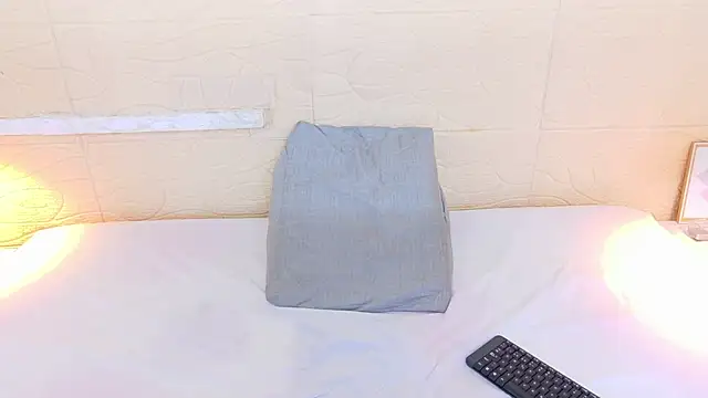 Shamiraa moore online show from March 2025 10:49:02 PM