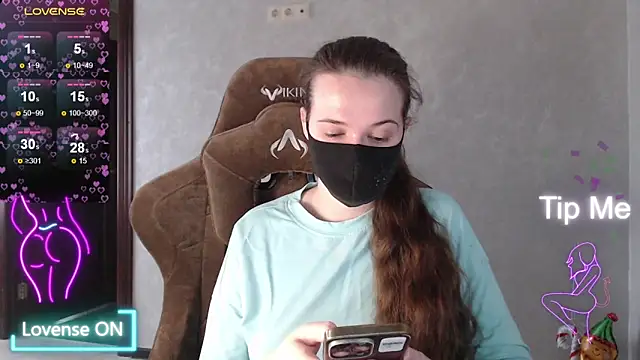 BlackM00n8 online show from March 2026 05:45:02 AM