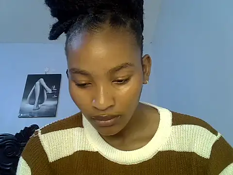 cute-alexis online show from April 2026 12:06:01 PM