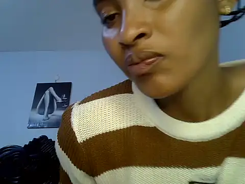 cute-alexis online show from April 2026 10:05:01 AM