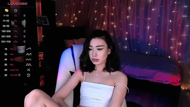 Snapshot of sensualily chatting on December 2024 09:37:01 PM sensualily online show from December 2024 09:37:01 PM