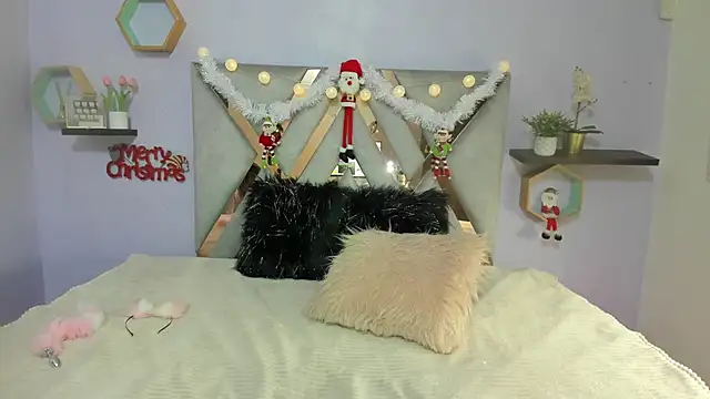 Snapshot of Esteff__o2 chatting on December 2024 07:05:02 PM Esteff o2 online show from December 2024 07:05:02 PM
