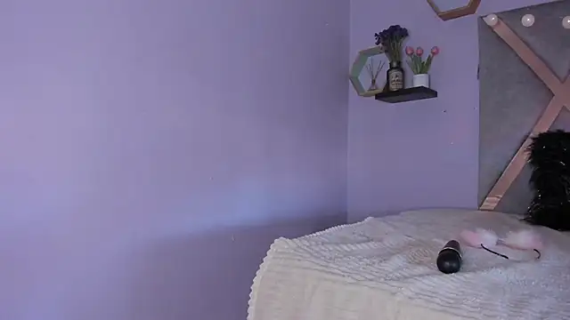 Snapshot of Esteff__o2 chatting on January 2025 10:37:01 PM Esteff o2 online show from January 2025 10:37:01 PM