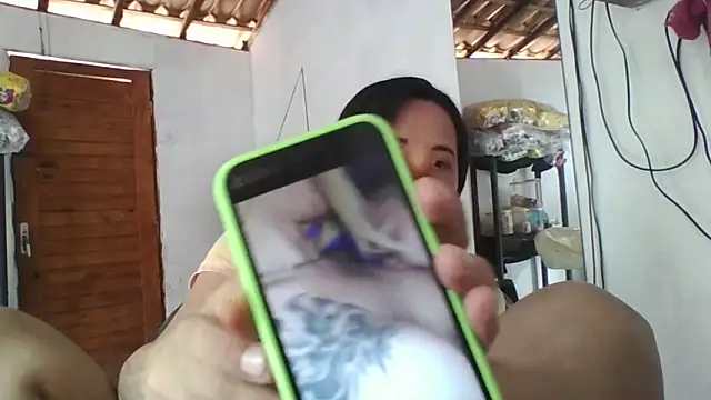 Snapshot of iaradias chatting on November 2025 11:32:02 AM iaradias online show from November 2025 11:32:02 AM