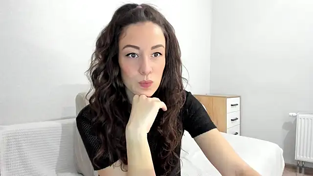 Snapshot of Karina_sunny chatting on December 2024 05:02:01 PM Karina sunny online show from December 2024 05:02:01 PM