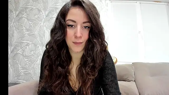 Snapshot of Karina_sunny chatting on February 2025 07:07:01 PM Karina sunny online show from February 2025 07:07:01 PM