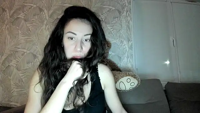 Snapshot of Karina_sunny chatting on February 2025 10:28:01 PM Karina sunny online show from February 2025 10:28:01 PM