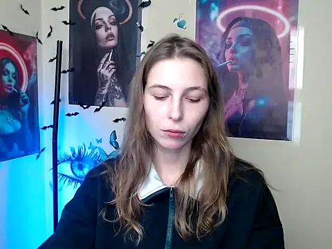 StrangerGi online show from October 2025 12:28:02 PM