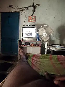 RoundHandler3 online show from January 2026 09:11:01 AM