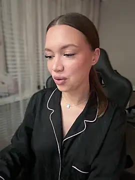 bunnyrich online show from October 2025 10:17:02 PM