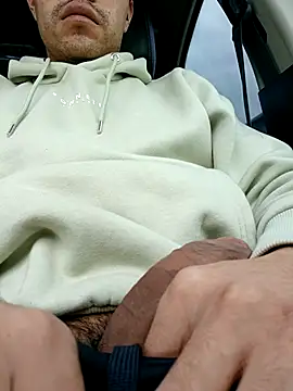 Alfrendino44 online show from December 2025 07:44:01 PM