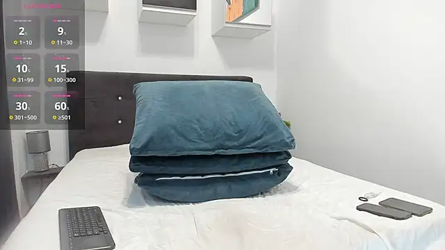 Snapshot of RawAdam chatting on June 2026 06:23:02 AM RawAdam online show from June 2026 06:23:02 AM