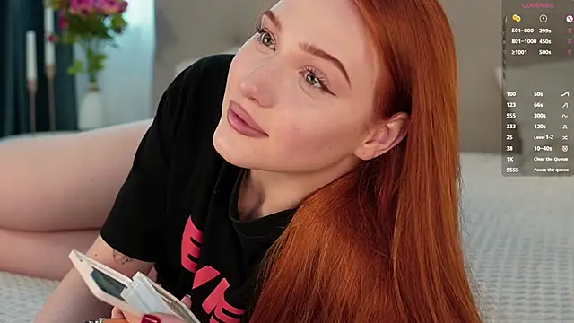 KleinGlif online show from March 2025 05:09:01 AM