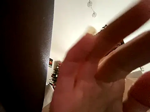 Marilou1983 online show from December 2024 12:55:02 PM