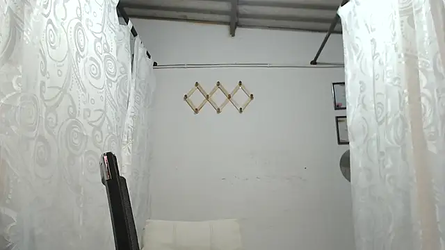 mia donatto369 online show from May 2026 01:55:01 AM