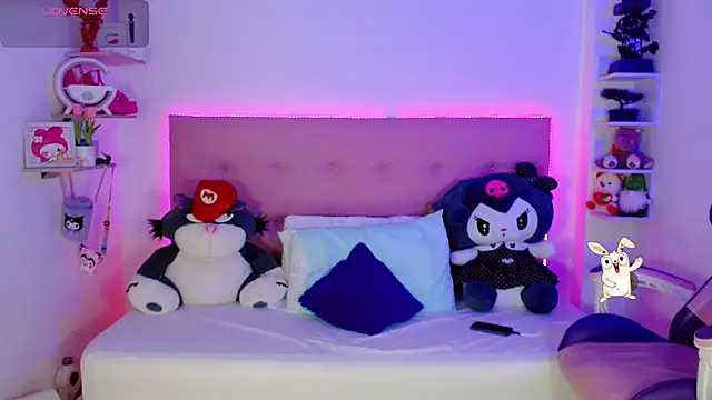 Snapshot of Kylie_brokee chatting on March 2025 09:08:02 PM Kylie brokee online show from March 2025 09:08:02 PM