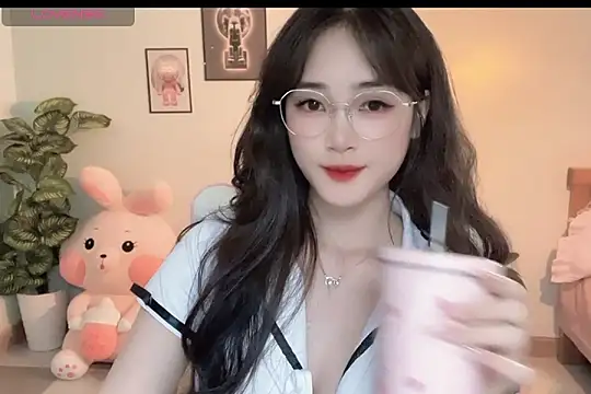  Aimy  online show from October 2025 04:11:01 AM