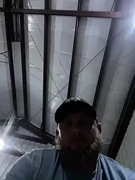 Snapshot of rocket8669 chatting on February 2026 05:57:01 AM rocket8669 online show from February 2026 05:57:01 AM