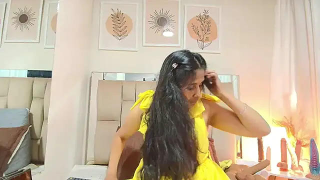 Snapshot of _Marcela__ chatting on July 2026 11:57:01 AM Marcela online show from July 2026 11:57:01 AM