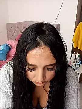 Snapshot of Juanamd1 chatting on December 2025 02:35:02 PM Juanamd1 online show from December 2025 02:35:02 PM