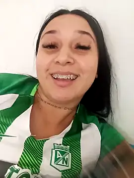 Juanamd1 online show from April 2026 12:22:01 PM