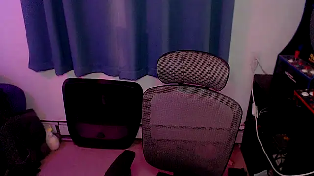 RyffBurnz online show from November 2025 04:04:01 AM