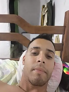 Snapshot of Jesus20222 chatting on November 2025 04:34:02 AM Jesus20222 online show from November 2025 04:34:02 AM