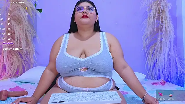 april lopez6 online show from March 2025 02:05:01 AM