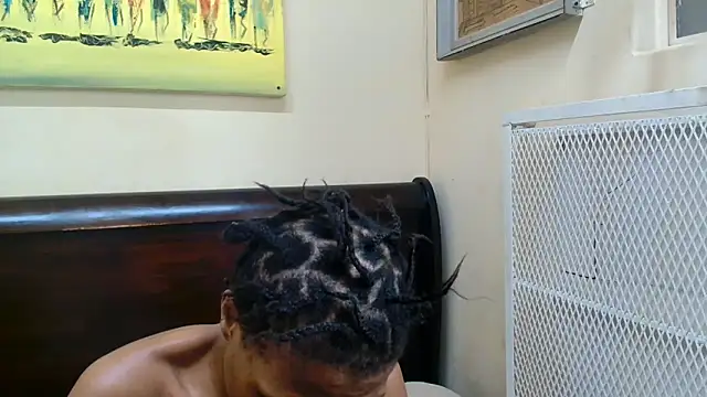 Snapshot of SpicyQueenxxxx chatting on October 2025 06:49:02 PM SpicyQueenxxxx online show from October 2025 06:49:02 PM