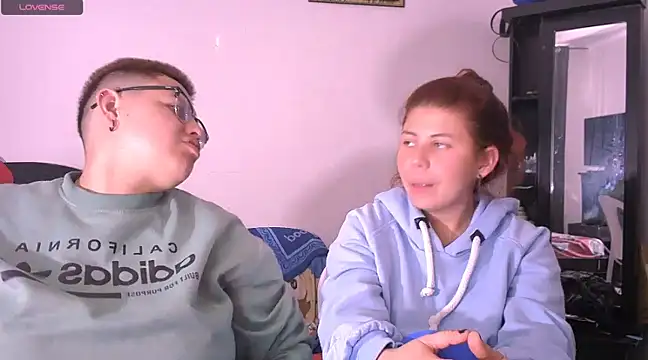 Snapshot of tatsumi_nao chatting on December 2024 12:16:02 PM tatsumi nao online show from December 2024 12:16:02 PM