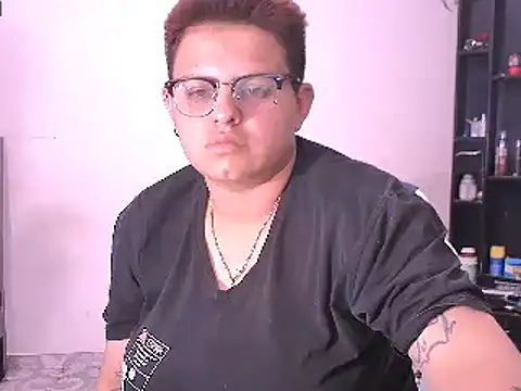 Snapshot of tatsumi_nao chatting on January 2025 06:01:01 AM tatsumi nao online show from January 2025 06:01:01 AM