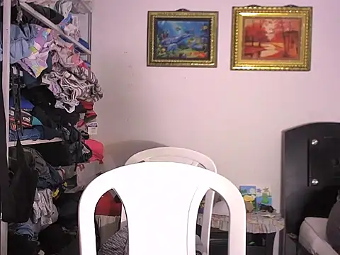 Snapshot of tatsumi_nao chatting on January 2025 06:06:01 PM tatsumi nao online show from January 2025 06:06:01 PM