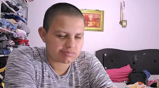 Snapshot of tatsumi_nao chatting on February 2025 11:34:02 PM tatsumi nao online show from February 2025 11:34:02 PM