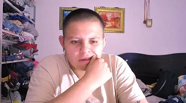 Snapshot of tatsumi_nao chatting on February 2025 08:50:02 PM tatsumi nao online show from February 2025 08:50:02 PM