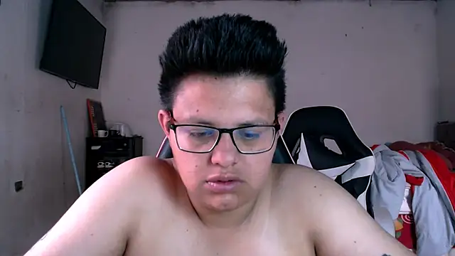 Snapshot of tatsumi_nao chatting on October 2025 03:57:02 PM tatsumi nao online show from October 2025 03:57:02 PM