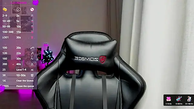 Sm0ly online show from February 2025 10:30:02 PM