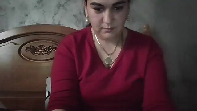 Snapshot of milfmomxx chatting on November 2025 11:16:02 AM milfmomxx online show from November 2025 11:16:02 AM