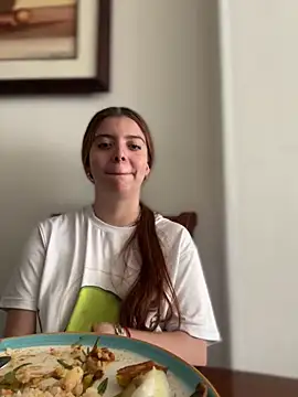 Cloew Marz online show from February 2025 07:27:01 PM