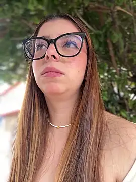 Cloew Marz online show from February 2025 07:05:02 PM