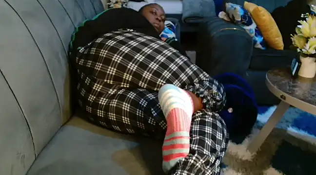 leslysexygirl online show from March 2025 04:15:02 PM