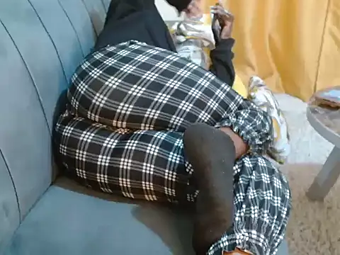 leslysexygirl online show from November 2025 06:57:01 PM