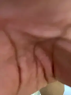 Snapshot of zeck80 chatting on September 2025 11:45:01 AM zeck80 online show from September 2025 11:45:01 AM