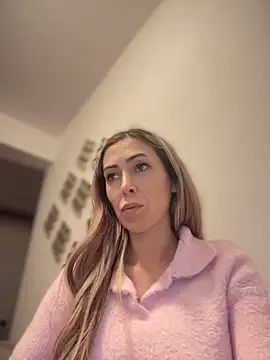 RaquelleDevon online show from April 2026 04:37:02 PM