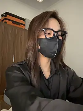 Lilisa miu online show from March 2026 04:57:01 PM