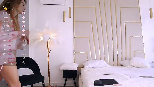 Goodgirlgonabad online show from February 2025 12:21:02 PM